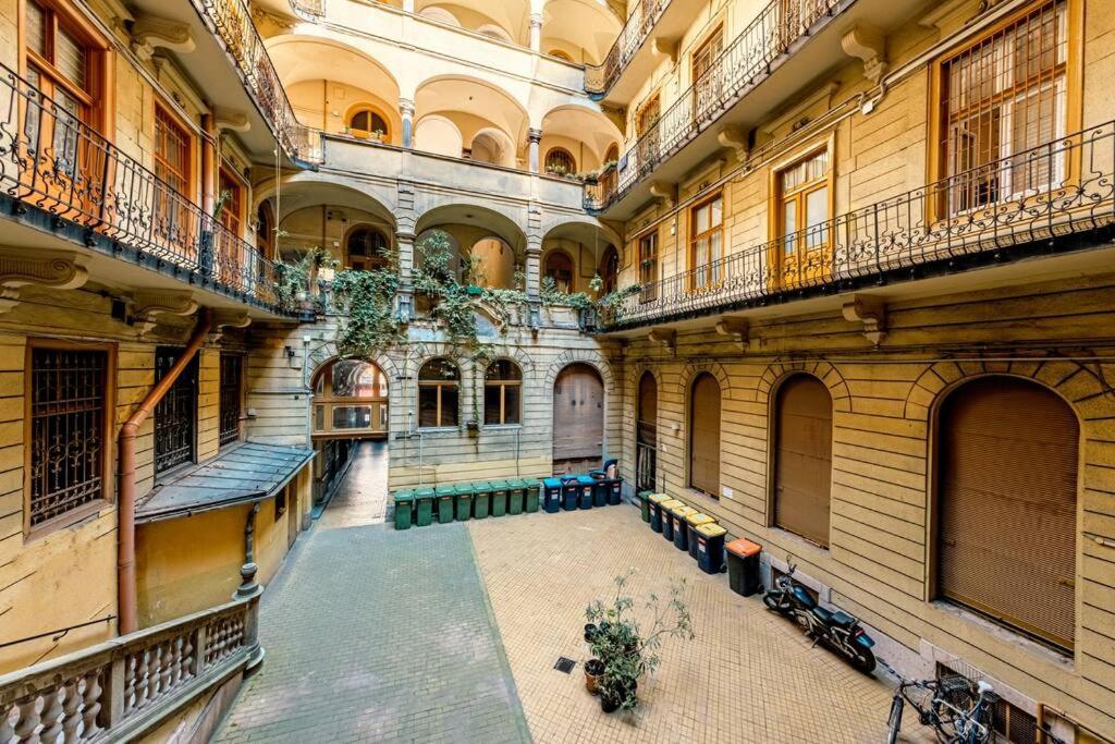 Astoria Apartment Budapest Exterior photo